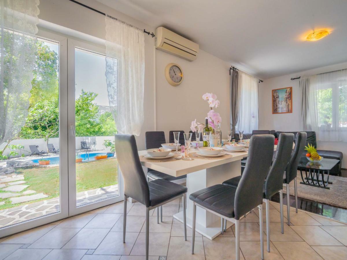 Drivenik Holiday Home Ivona By Interhome מראה חיצוני תמונה