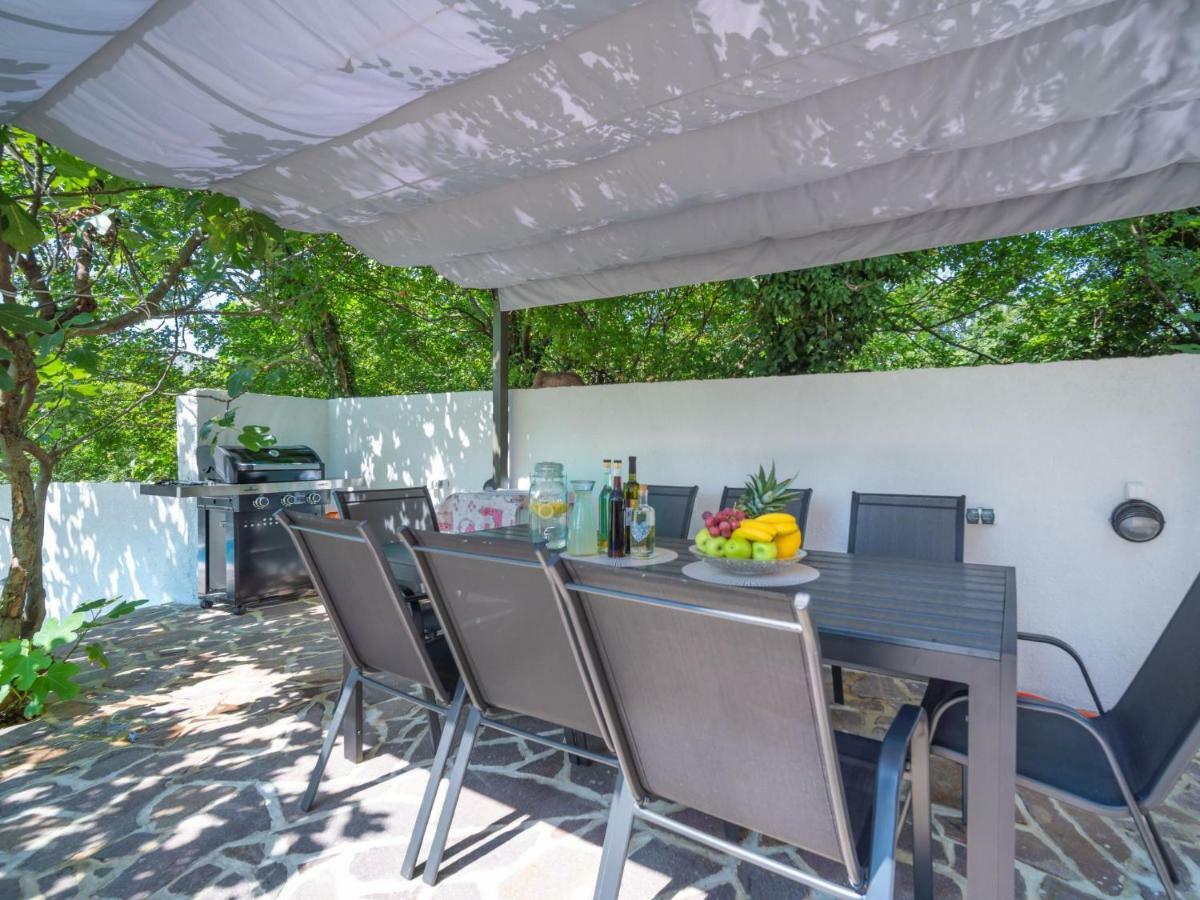 Drivenik Holiday Home Ivona By Interhome מראה חיצוני תמונה